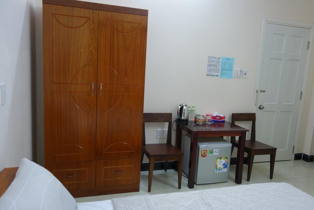 Huong Quang Guesthouse 두옹 동 외부 사진