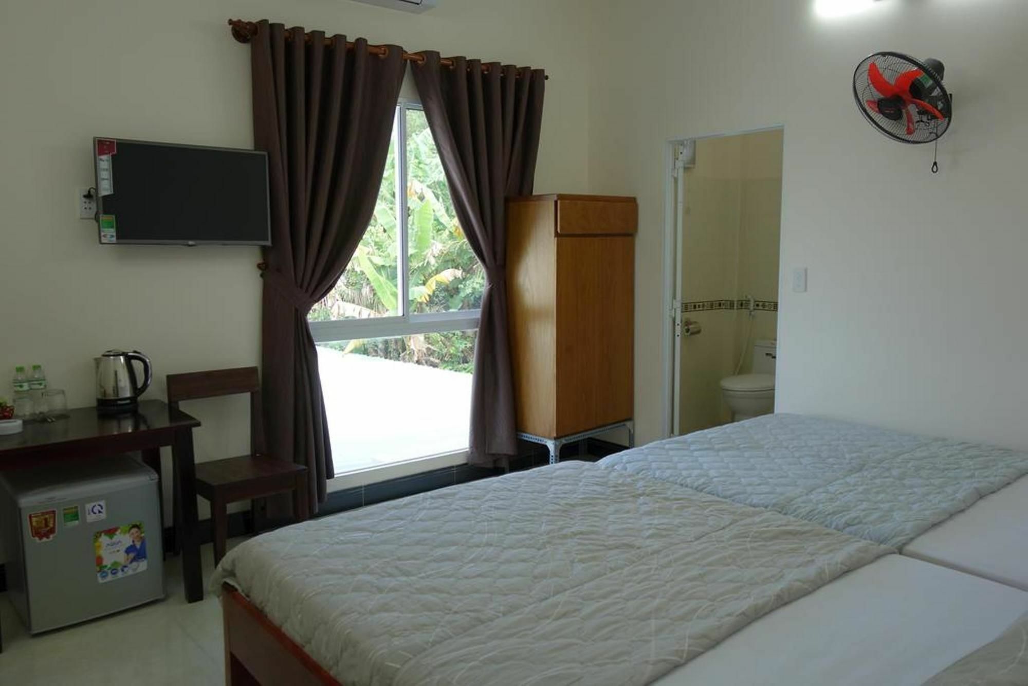 Huong Quang Guesthouse 두옹 동 외부 사진
